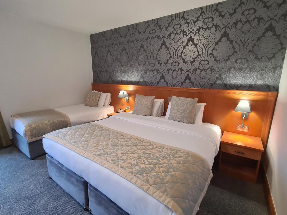 Leitrim Marina Hotel Carrick on Shannon 외부 사진