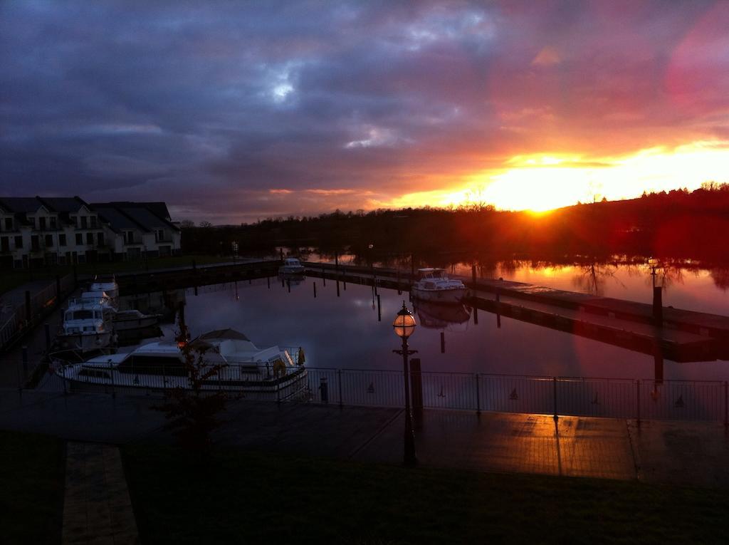 Leitrim Marina Hotel Carrick on Shannon 외부 사진