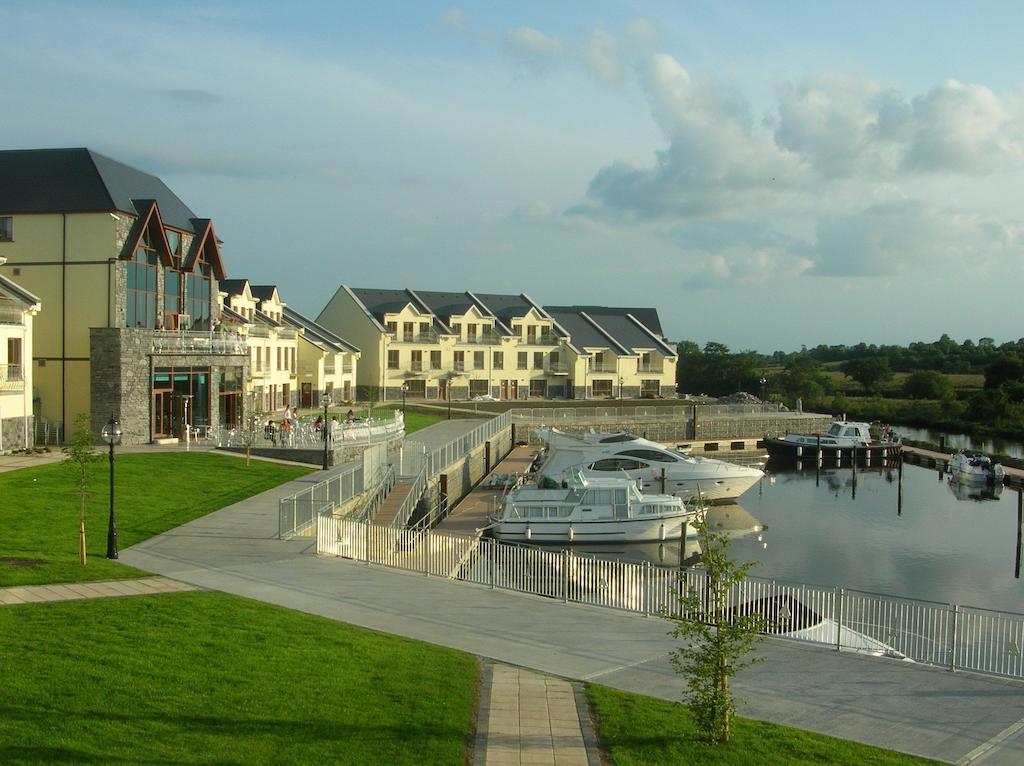 Leitrim Marina Hotel Carrick on Shannon 외부 사진